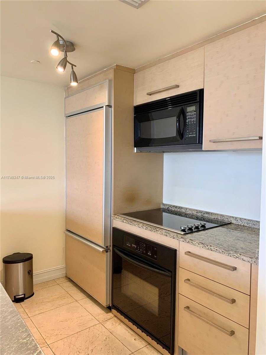 Small Image of 1850 SOUTH OCEAN DR #1609, Hallandale Beach Number 9