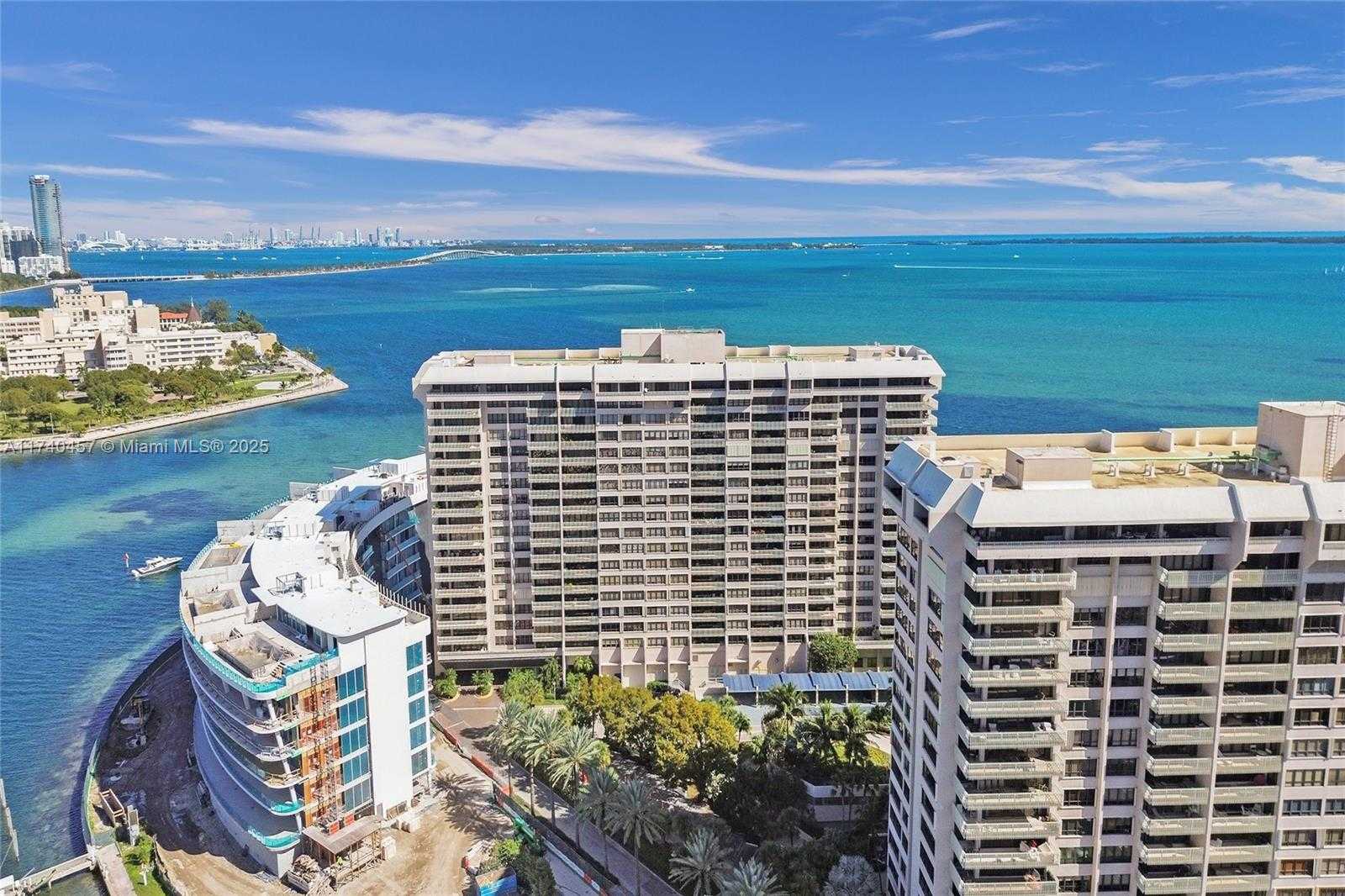 Small Image of 3 GROVE ISLE DR #C904, Miami Number 51