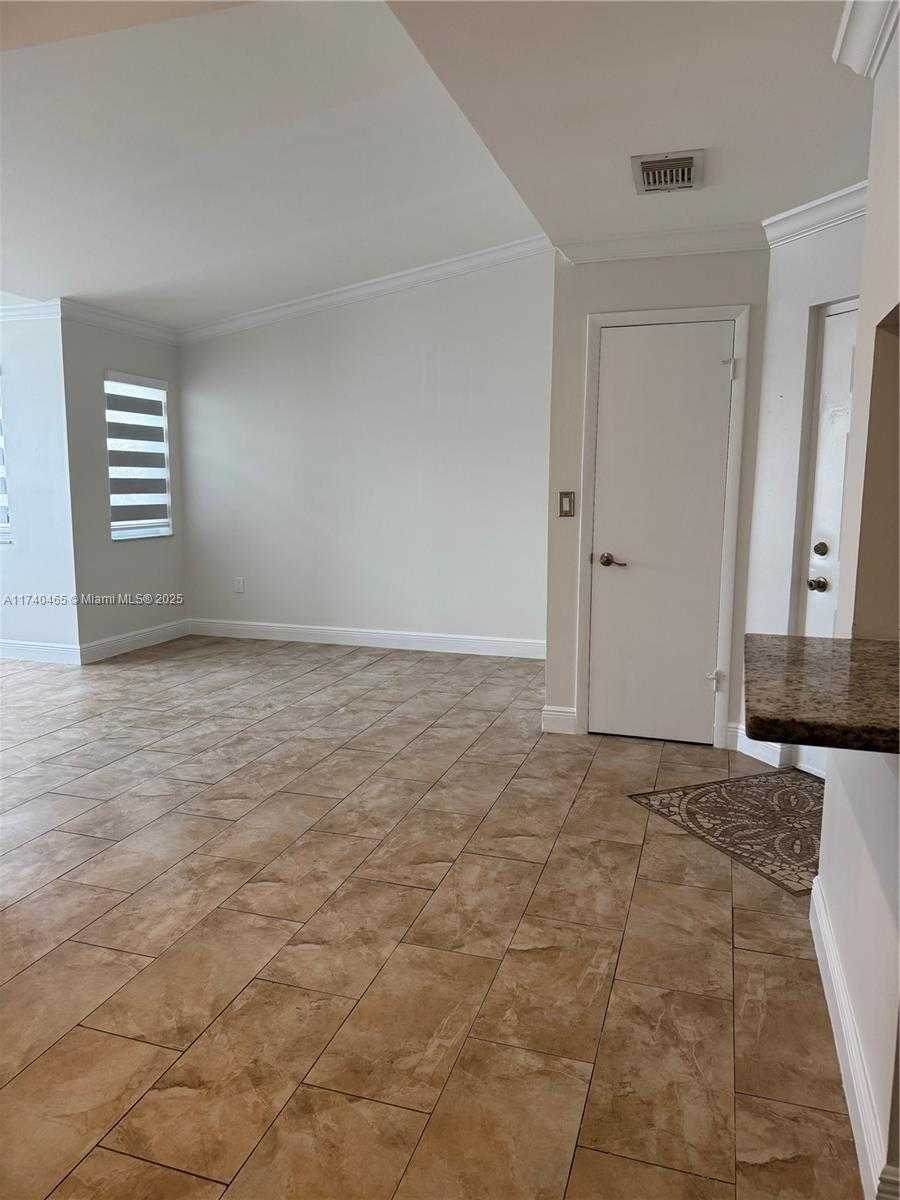 Small Image of 17330 NORTH WEST 67TH PL #L-6, Hialeah Number 2