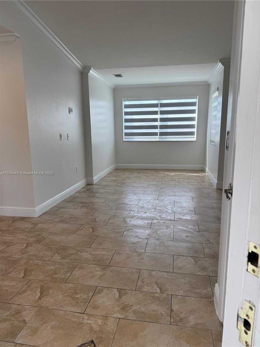 Small Image of 17330 NORTH WEST 67TH PL #L-6, Hialeah Number 6