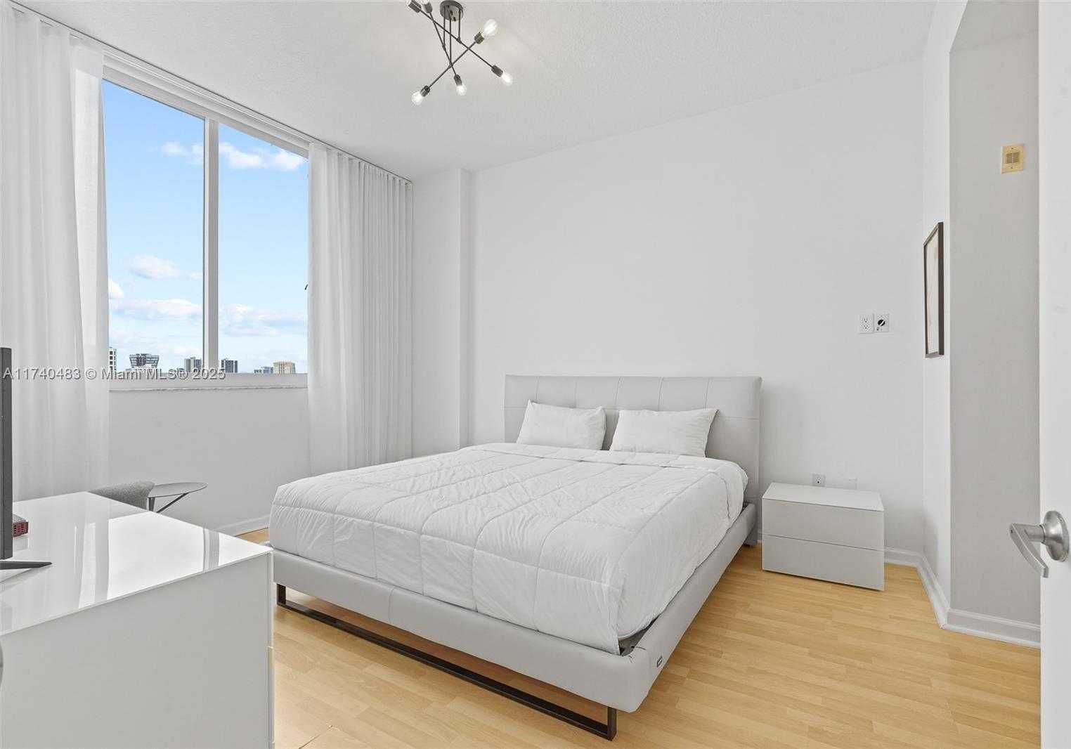 Small Image of 2775 NORTH EAST 187TH ST #PH4, Aventura Number 10