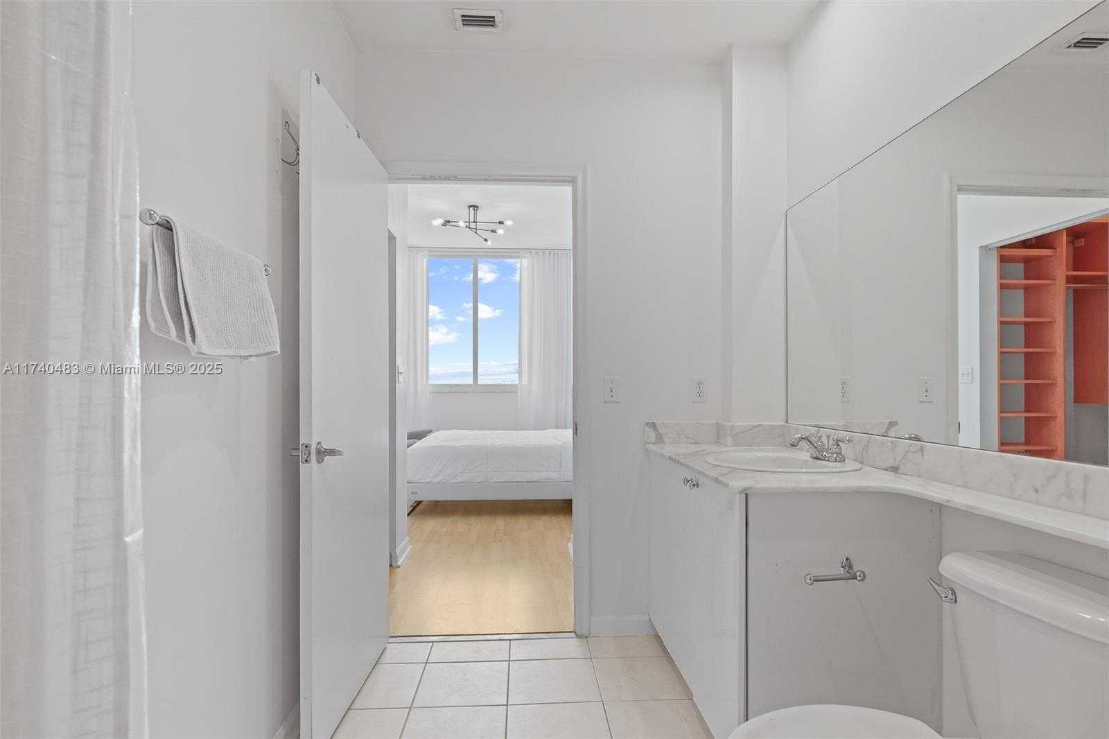 Small Image of 2775 NORTH EAST 187TH ST #PH4, Aventura Number 24