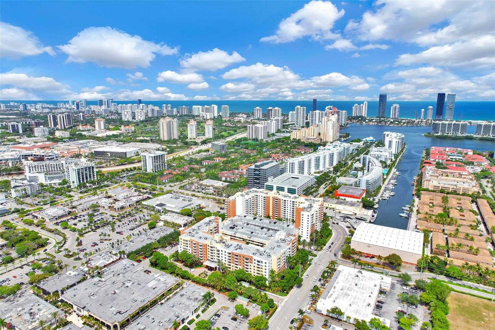 Small Image of 2775 NORTH EAST 187TH ST #PH4, Aventura Number 47