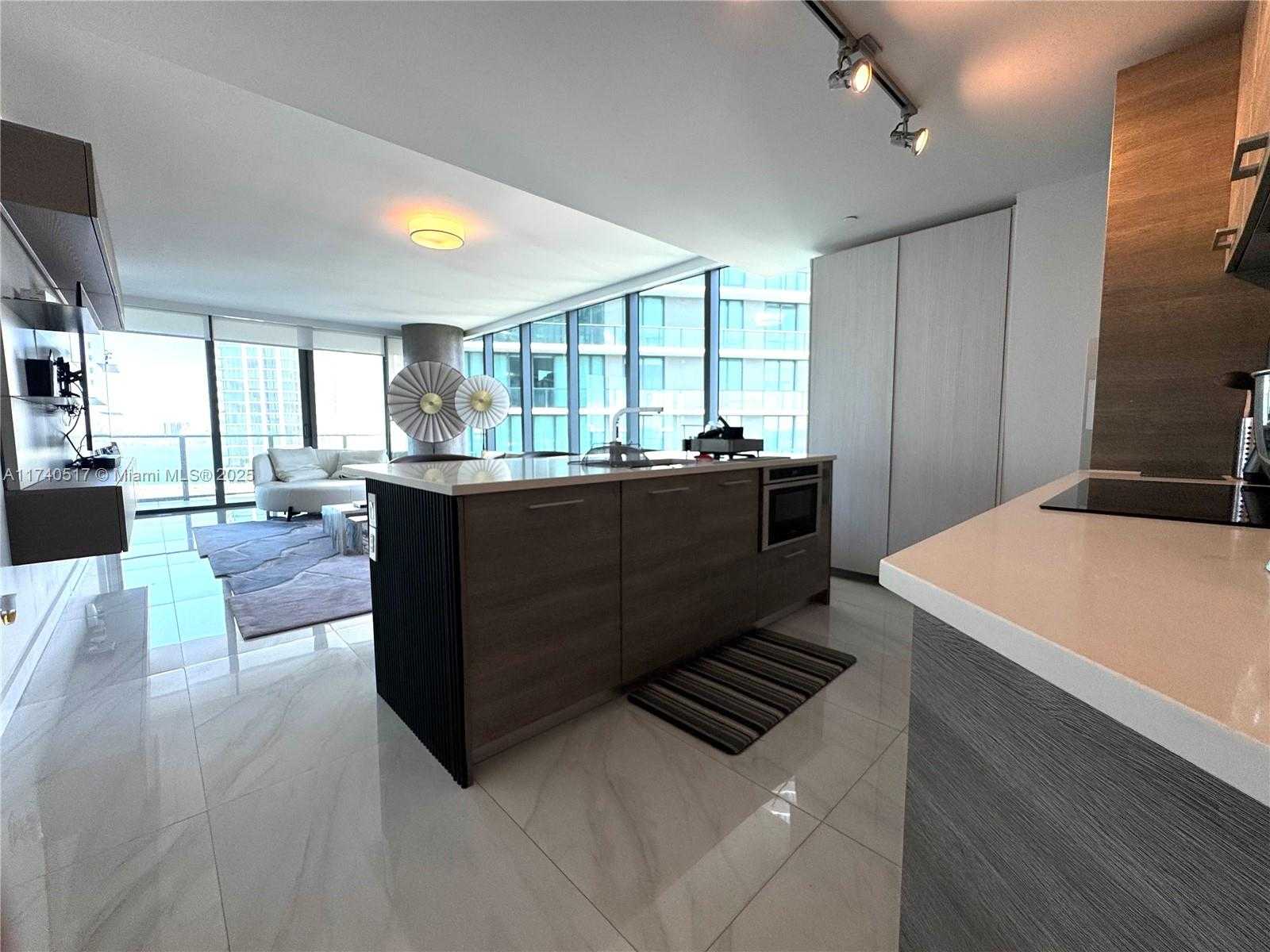 Small Image of 650 NORTH EAST 32ND ST #1401, Miami Number 10
