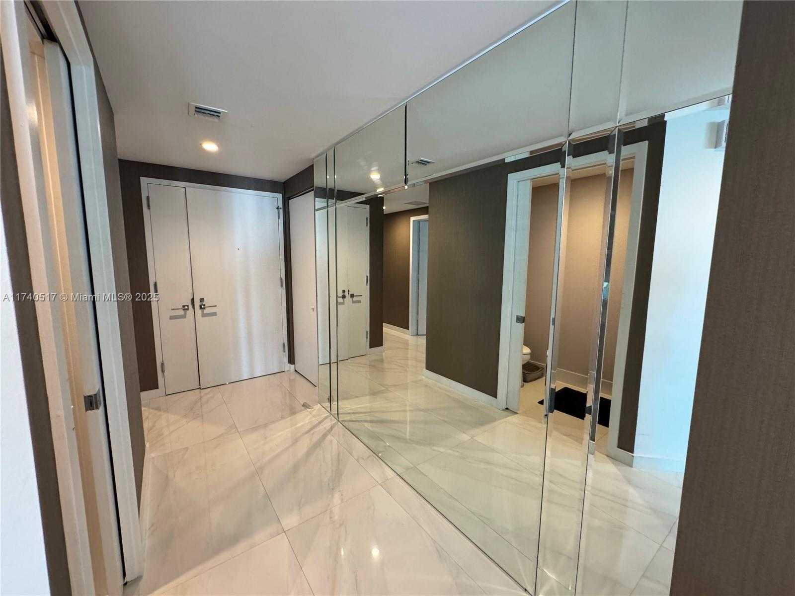 Small Image of 650 NORTH EAST 32ND ST #1401, Miami Number 22