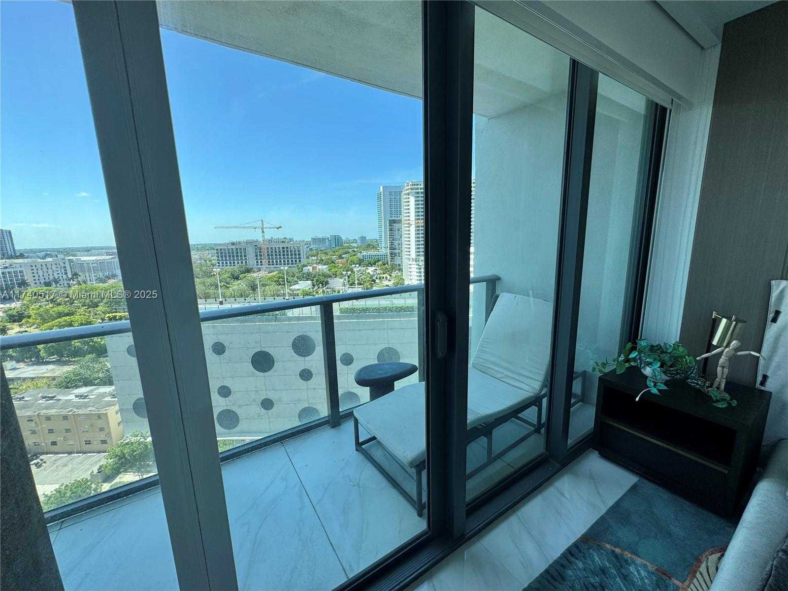 Small Image of 650 NORTH EAST 32ND ST #1401, Miami Number 33
