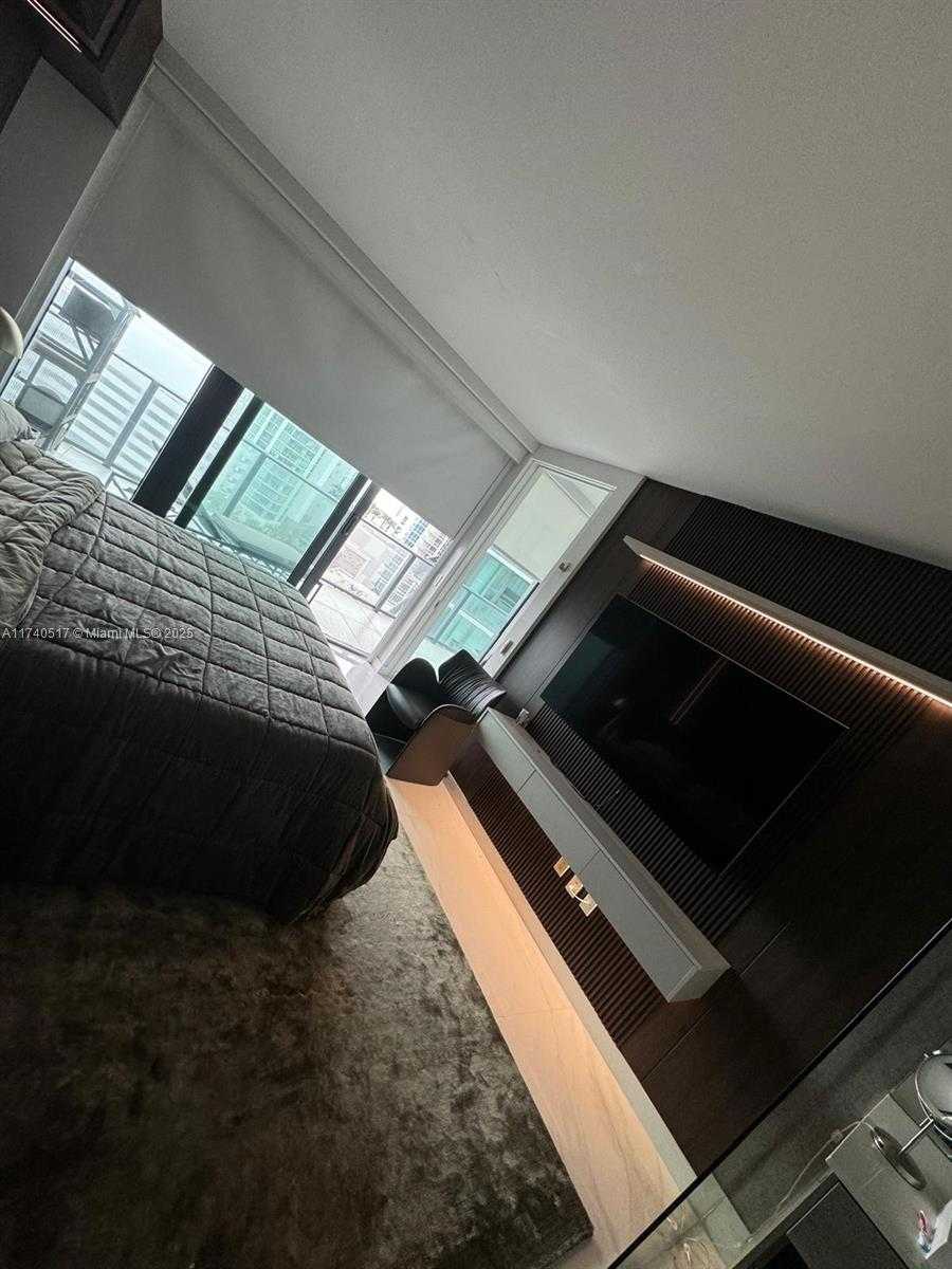 Small Image of 650 NORTH EAST 32ND ST #1401, Miami Number 43