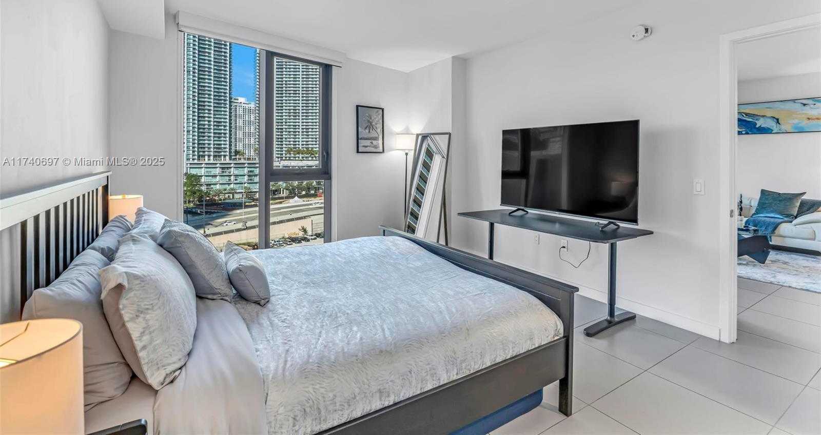 Small Image of 31 SOUTH EAST 6TH ST #1102, Miami Number 12