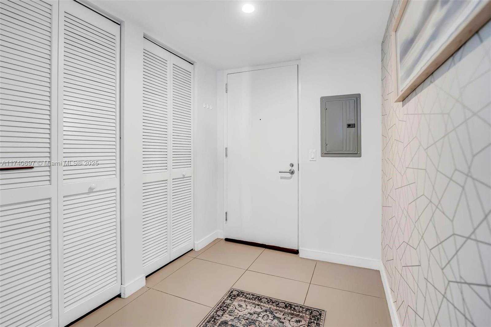 Small Image of 31 SOUTH EAST 6TH ST #1102, Miami Number 19
