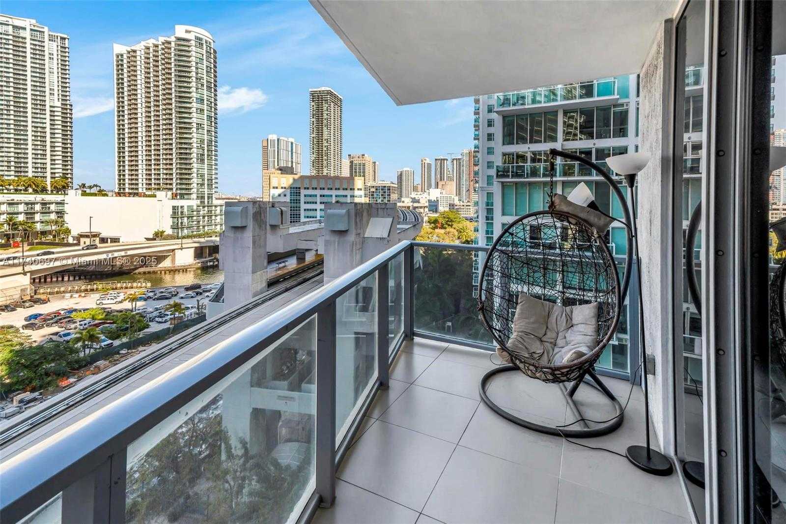 Small Image of 31 SOUTH EAST 6TH ST #1102, Miami Number 20