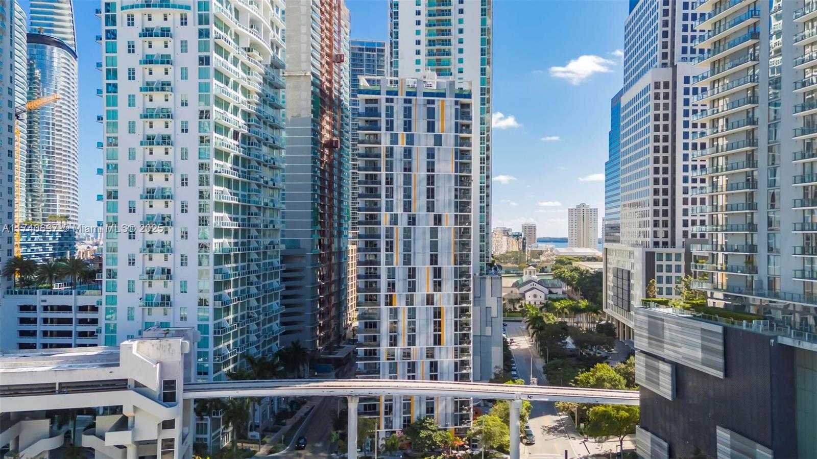 Small Image of 31 SOUTH EAST 6TH ST #1102, Miami Number 22