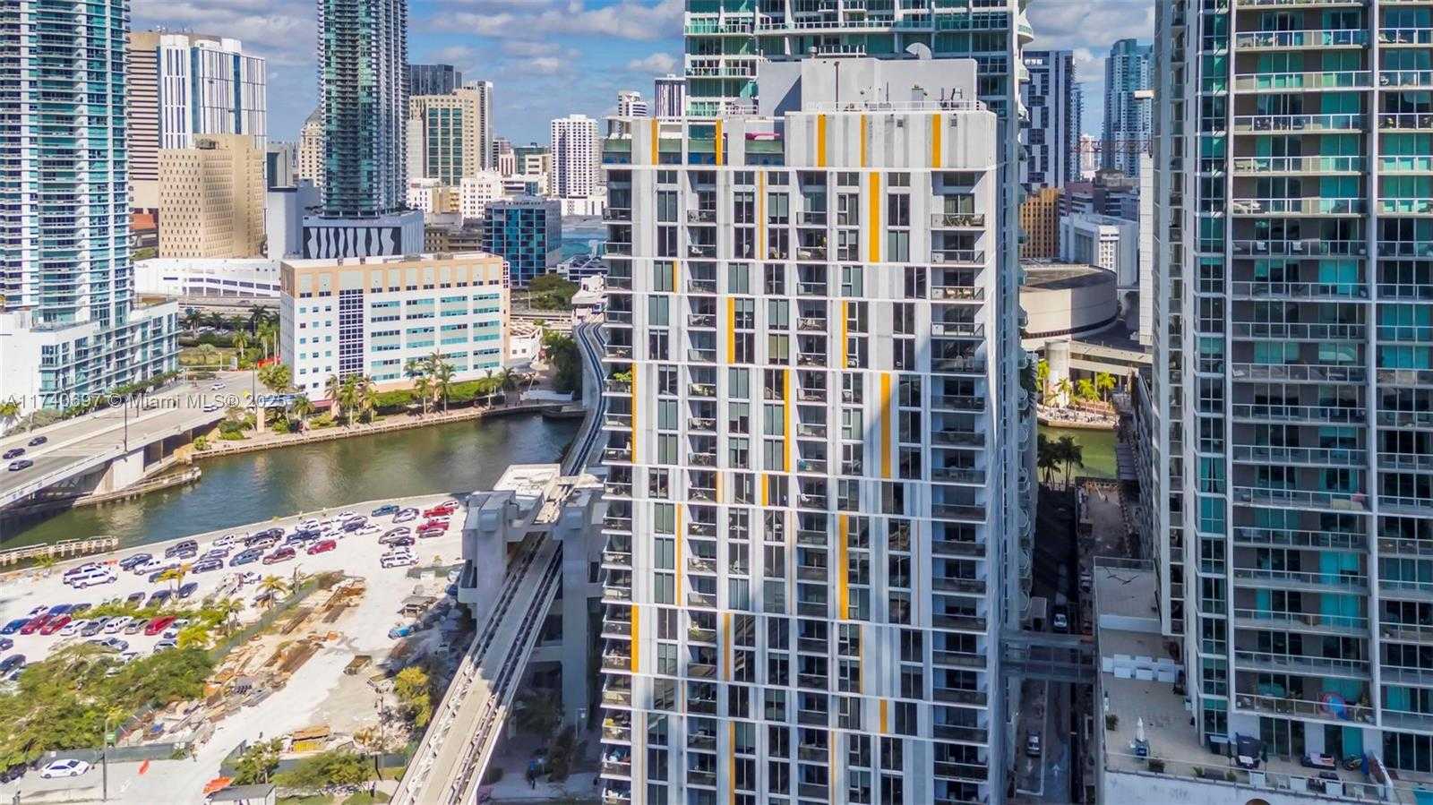 Small Image of 31 SOUTH EAST 6TH ST #1102, Miami Number 25