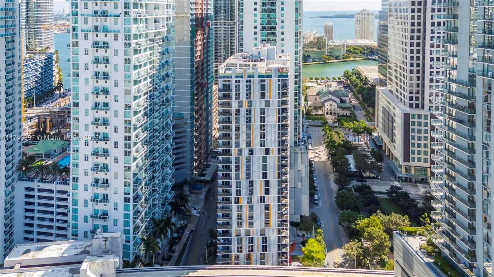 Small Image of 31 SOUTH EAST 6TH ST #1102, Miami Number 28