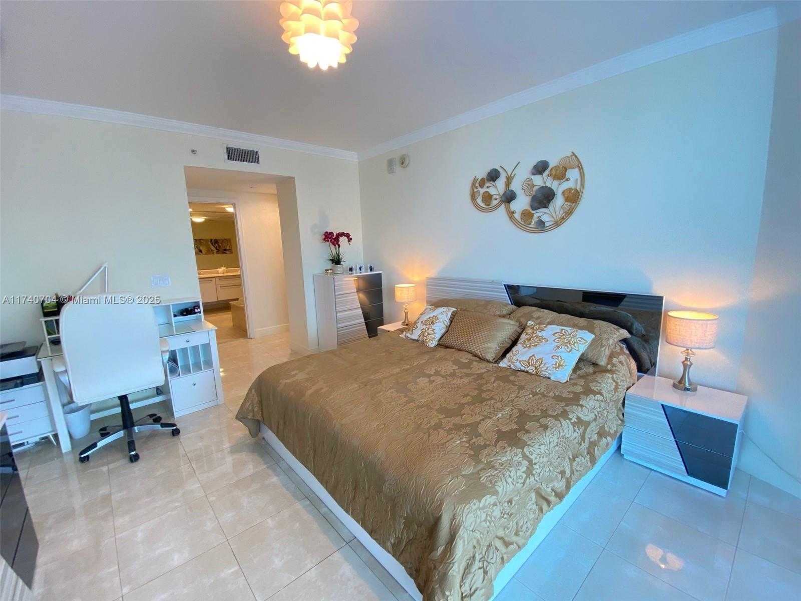 Small Image of 3101 SOUTH OCEAN DR #1403, Hollywood Number 21
