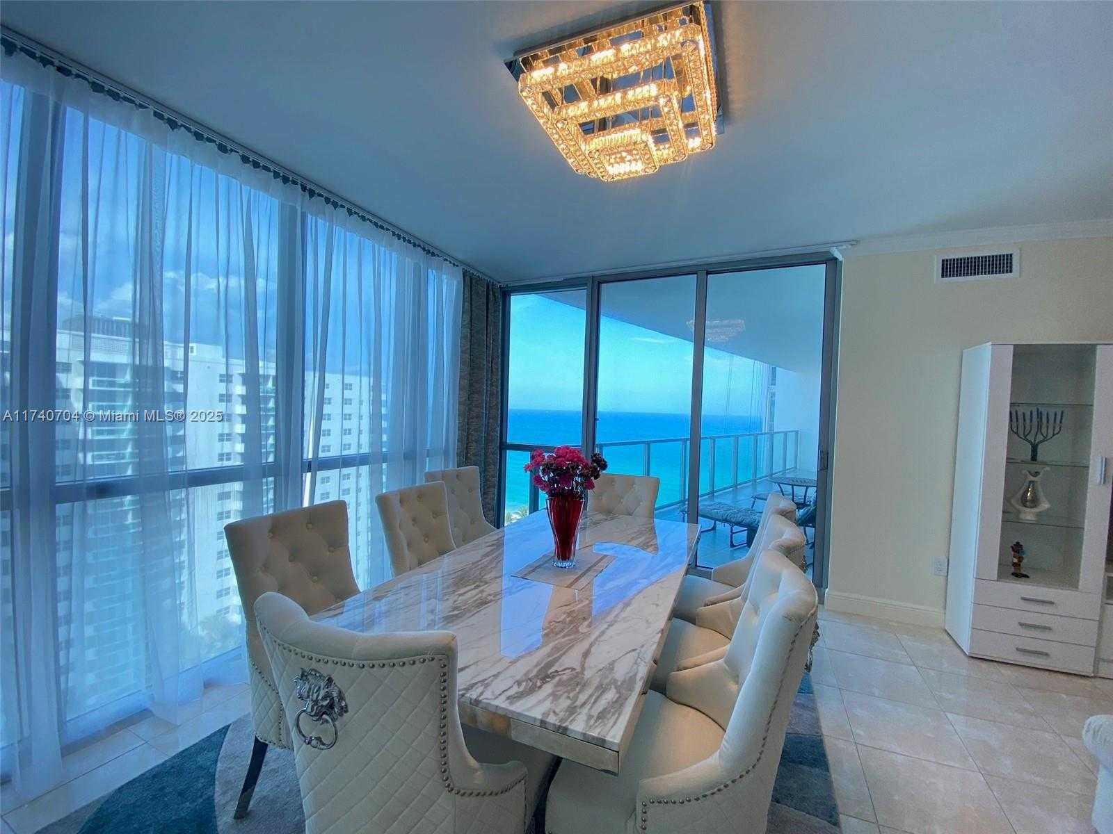 Small Image of 3101 SOUTH OCEAN DR #1403, Hollywood Number 3