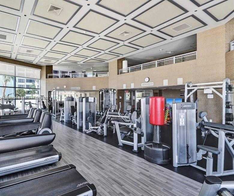 Small Image of 3101 SOUTH OCEAN DR #1403, Hollywood Number 38