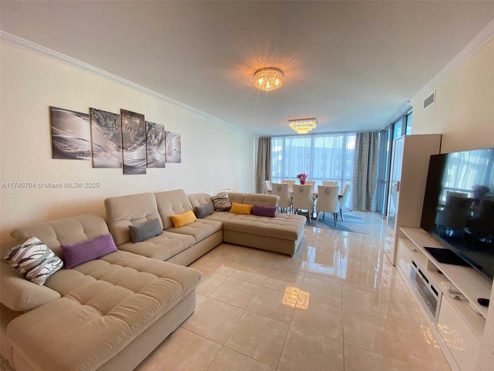 Small Image of 3101 SOUTH OCEAN DR #1403, Hollywood Number 4