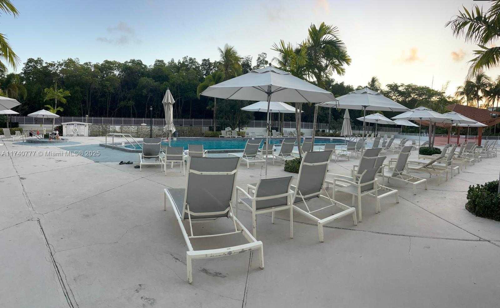 Small Image of 100 BAYVIEW DR #412, Sunny Isles Beach Number 32
