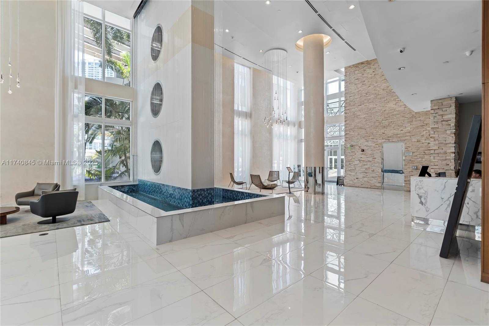 Small Image of 41 SOUTH EAST 5TH ST #802, Miami Number 18