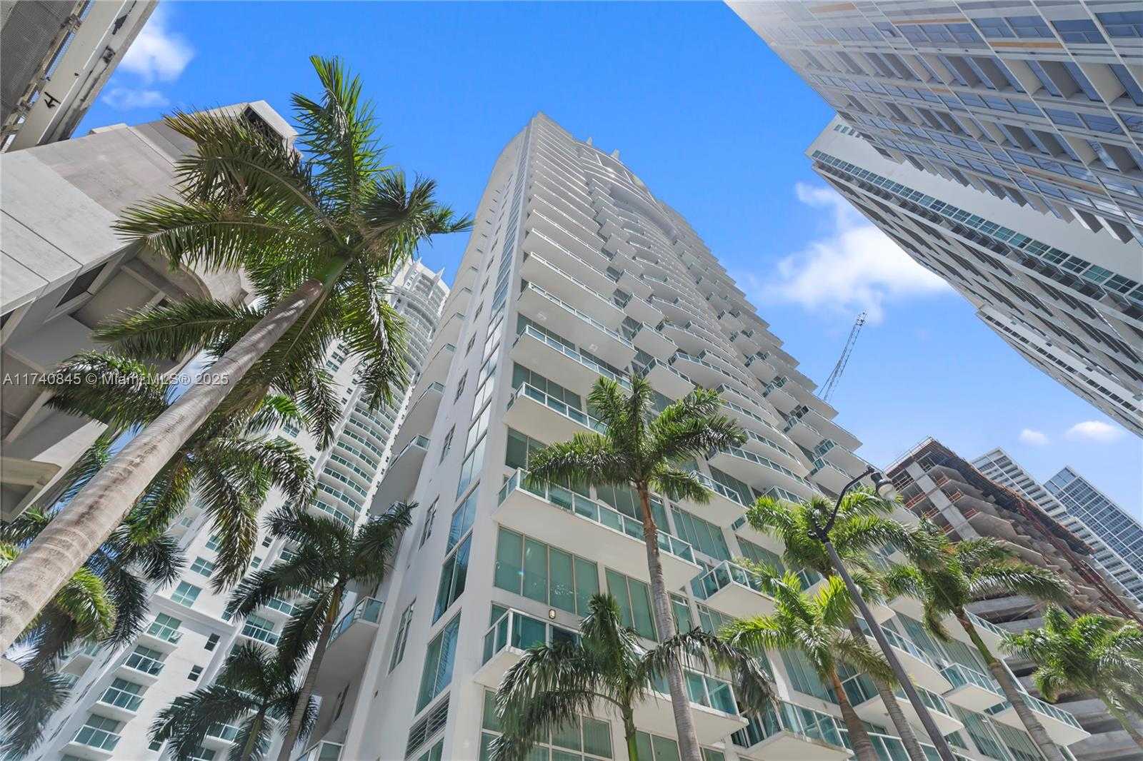 Small Image of 41 SOUTH EAST 5TH ST #802, Miami Number 22