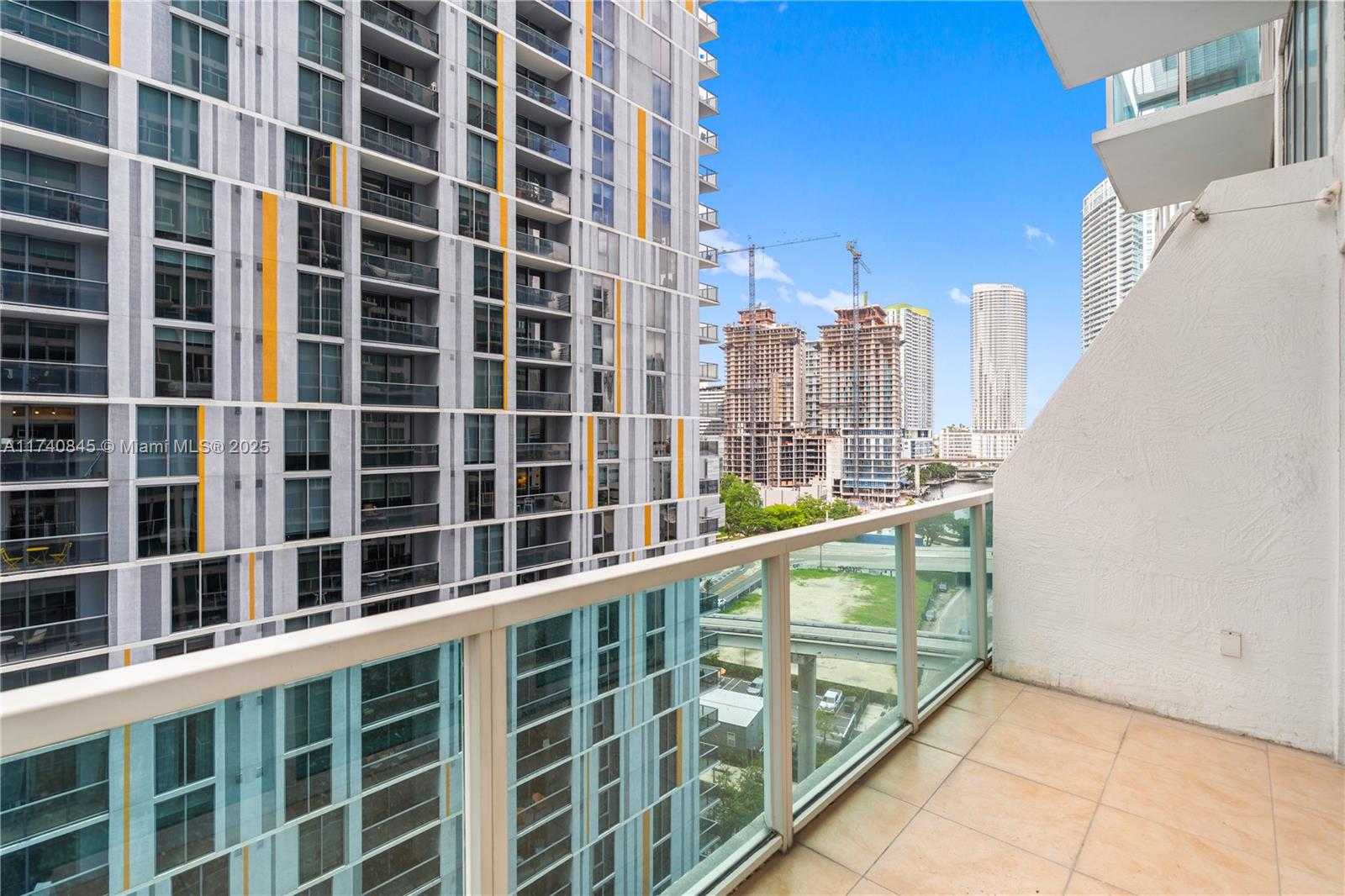 Small Image of 41 SOUTH EAST 5TH ST #802, Miami Number 24