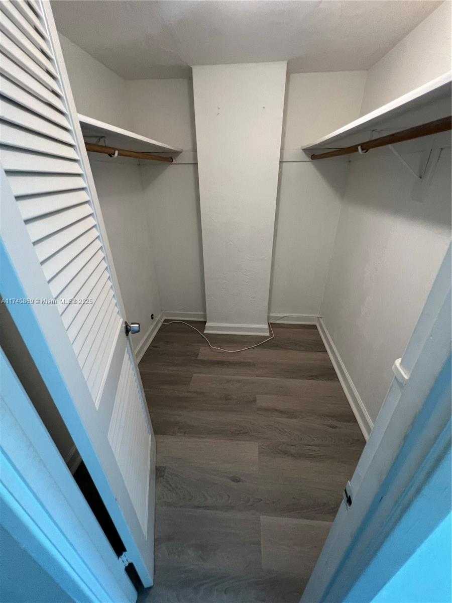 Small Image of 19380 COLLINS AVE #1402, Sunny Isles Beach Number 12