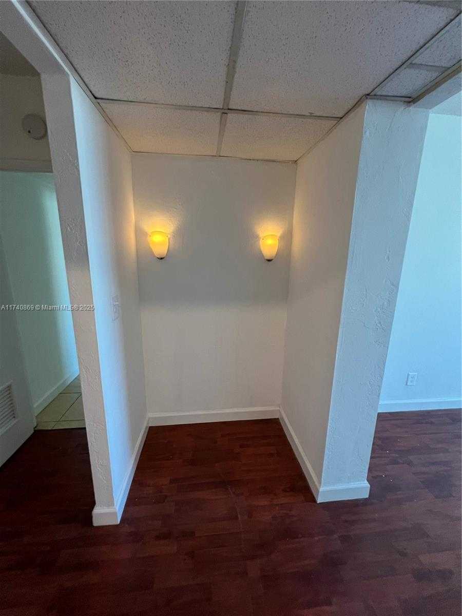 Small Image of 19380 COLLINS AVE #1402, Sunny Isles Beach Number 15