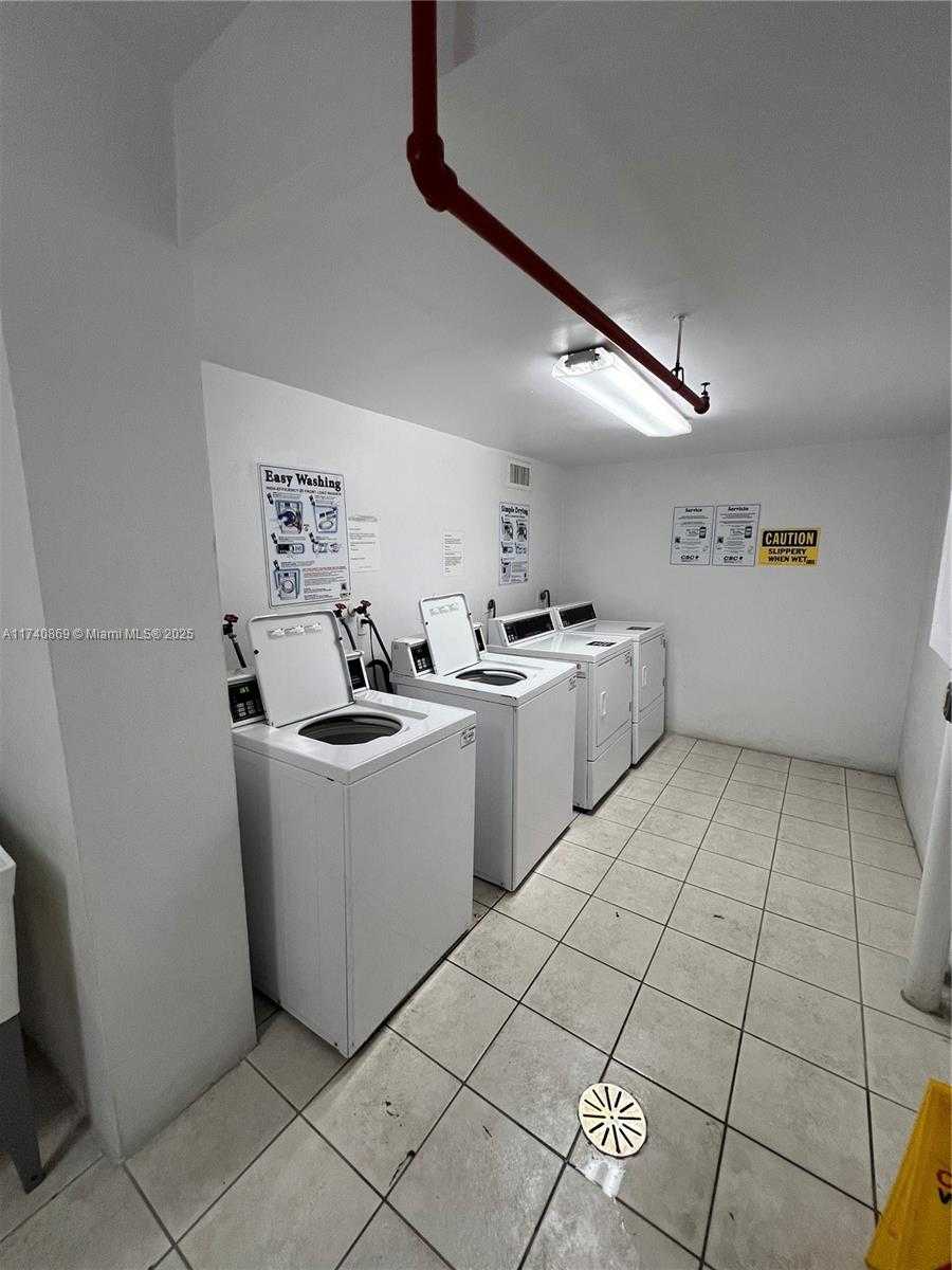 Small Image of 19380 COLLINS AVE #1402, Sunny Isles Beach Number 33