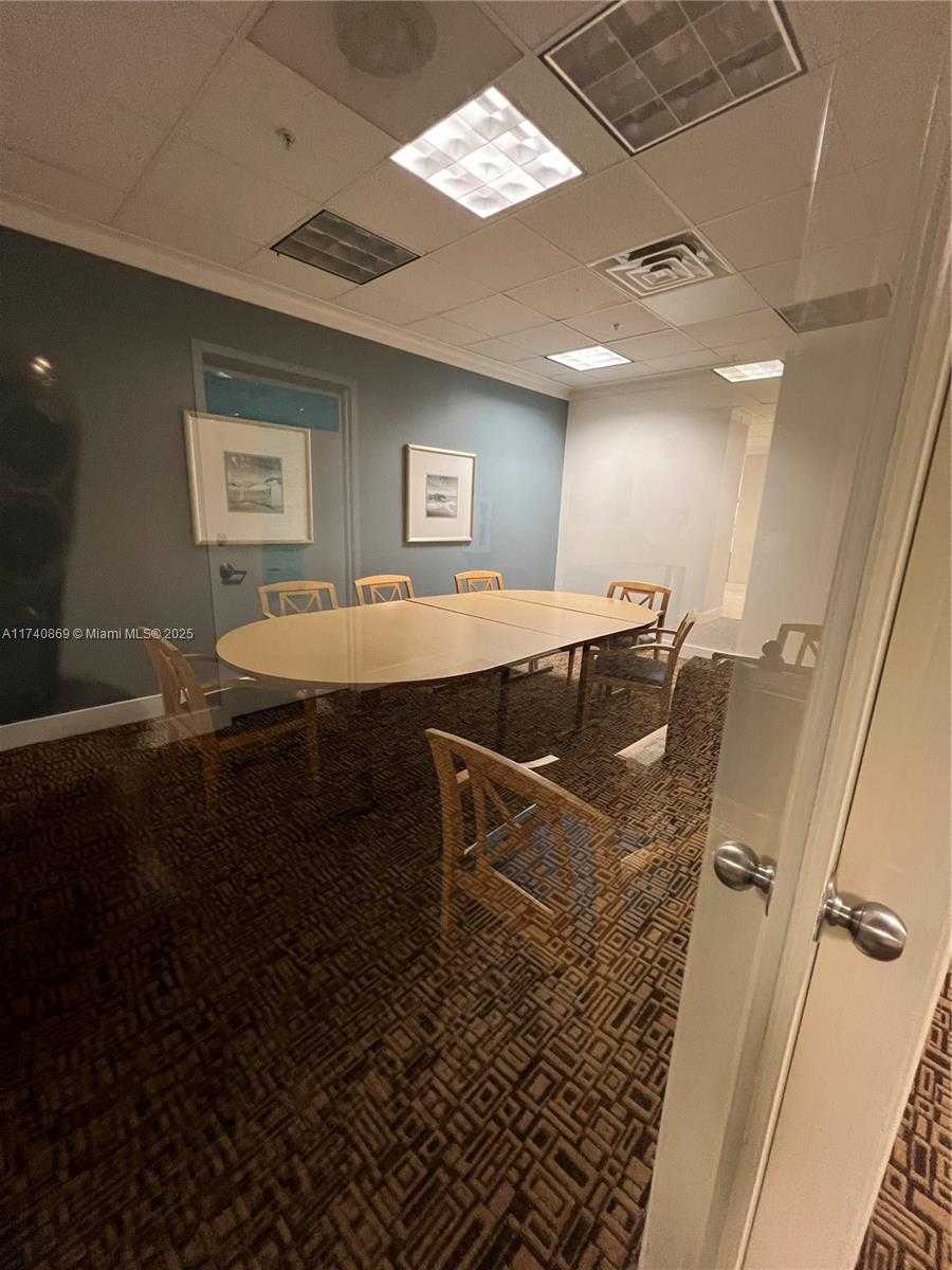 Small Image of 19380 COLLINS AVE #1402, Sunny Isles Beach Number 34
