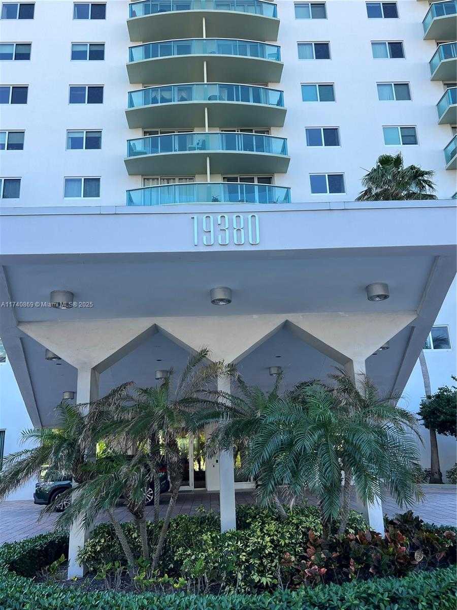 Small Image of 19380 COLLINS AVE #1402, Sunny Isles Beach Number 5