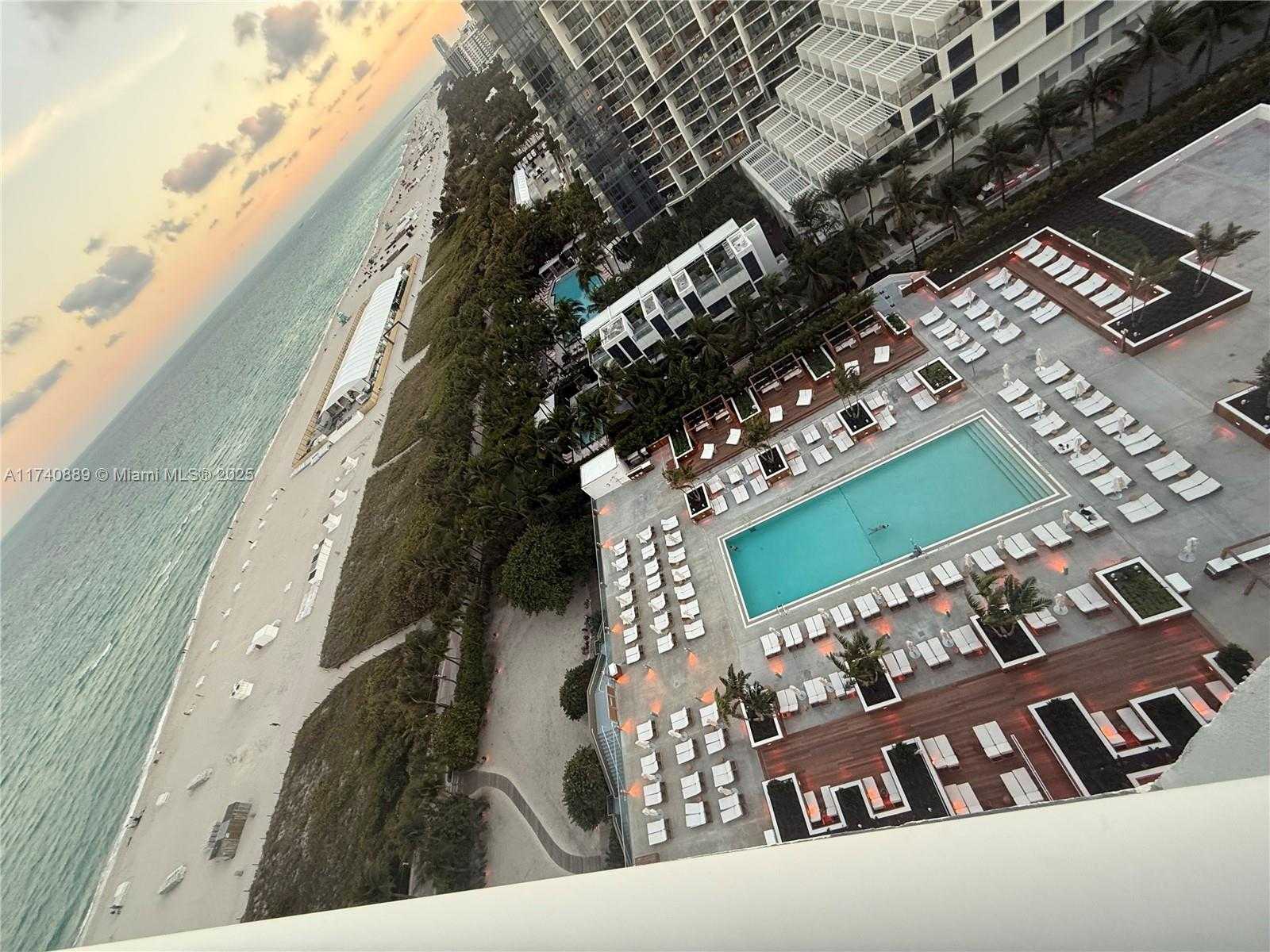 Small Image of 2301 COLLINS AVE #1630, Miami Beach Number 25