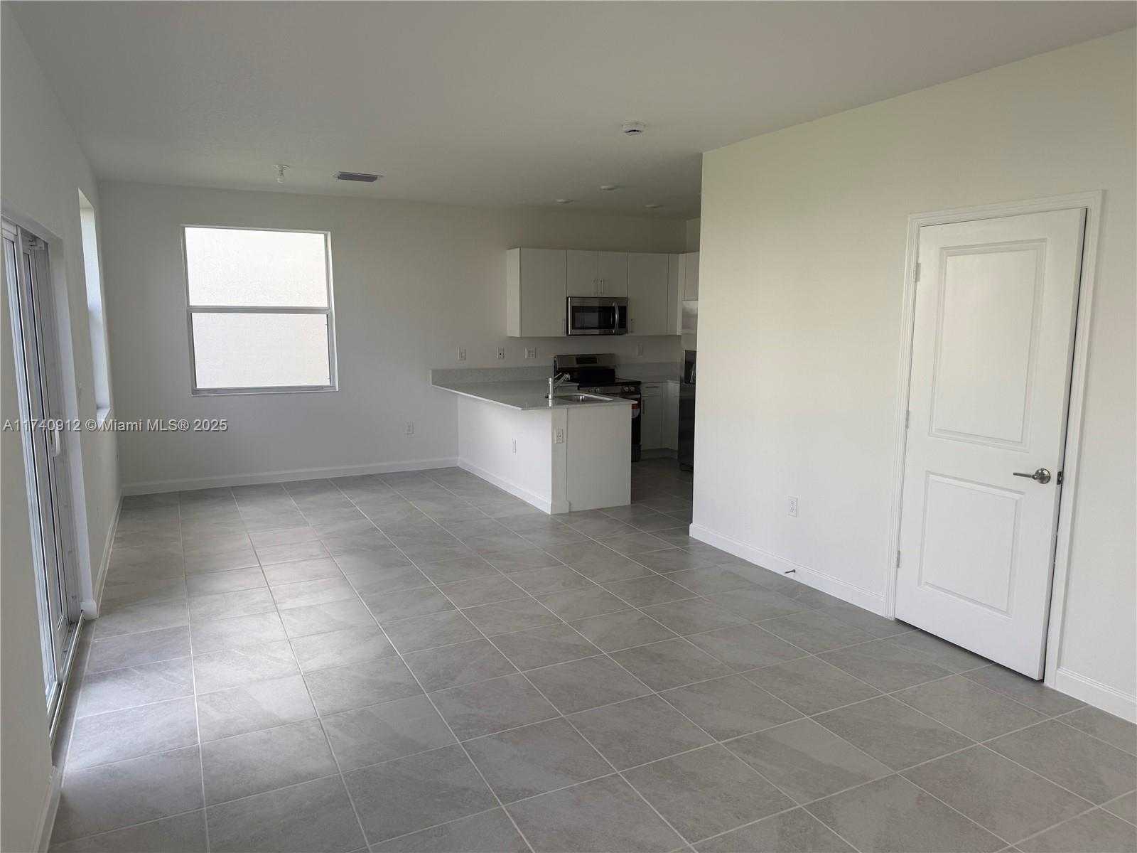 Small Image of 2426 SOUTH EAST 26 LANE, Homestead Number 4