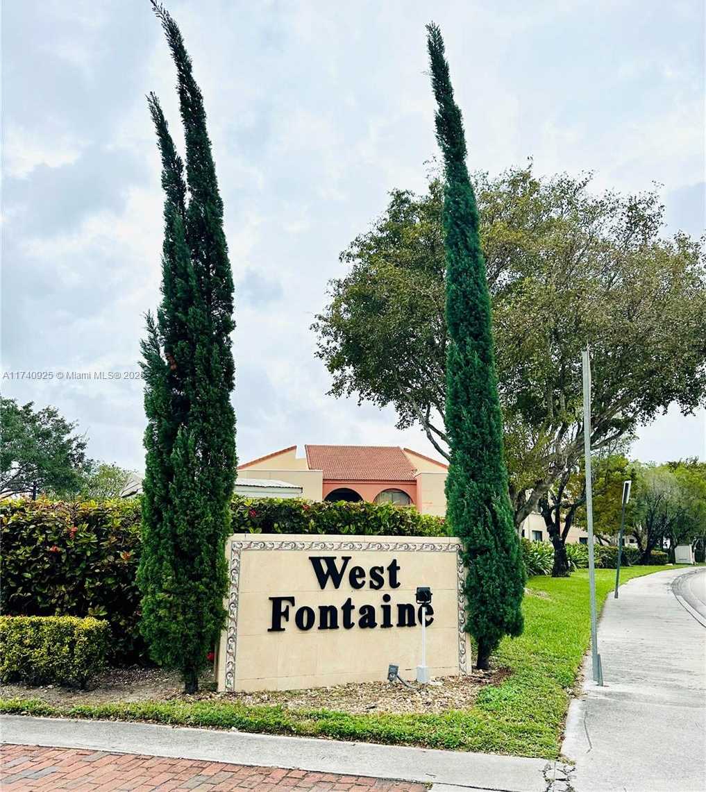 Small Image of 10245 NORTH WEST 9TH ST CIR #206-9, Miami Number 11
