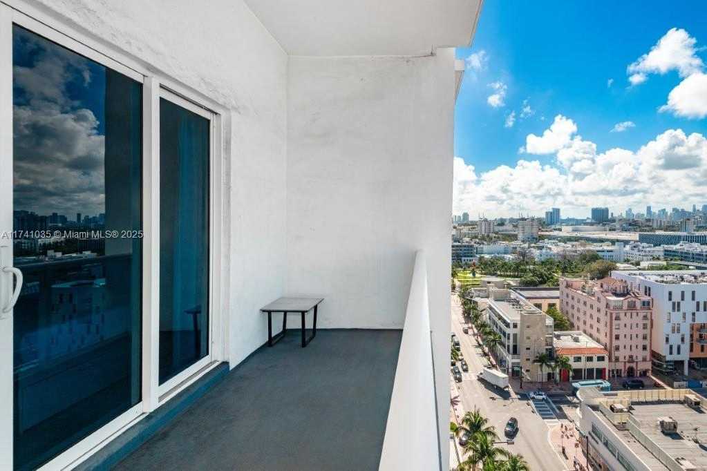 Small Image of 2301 COLLINS AVE #1629, Miami Beach Number 25