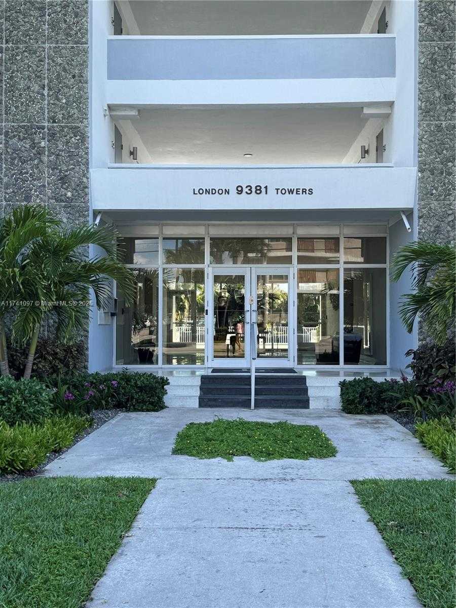 Small Image of 9381 EAST BAY HARBOR DR #301S, Bay Harbor Islands Number 20