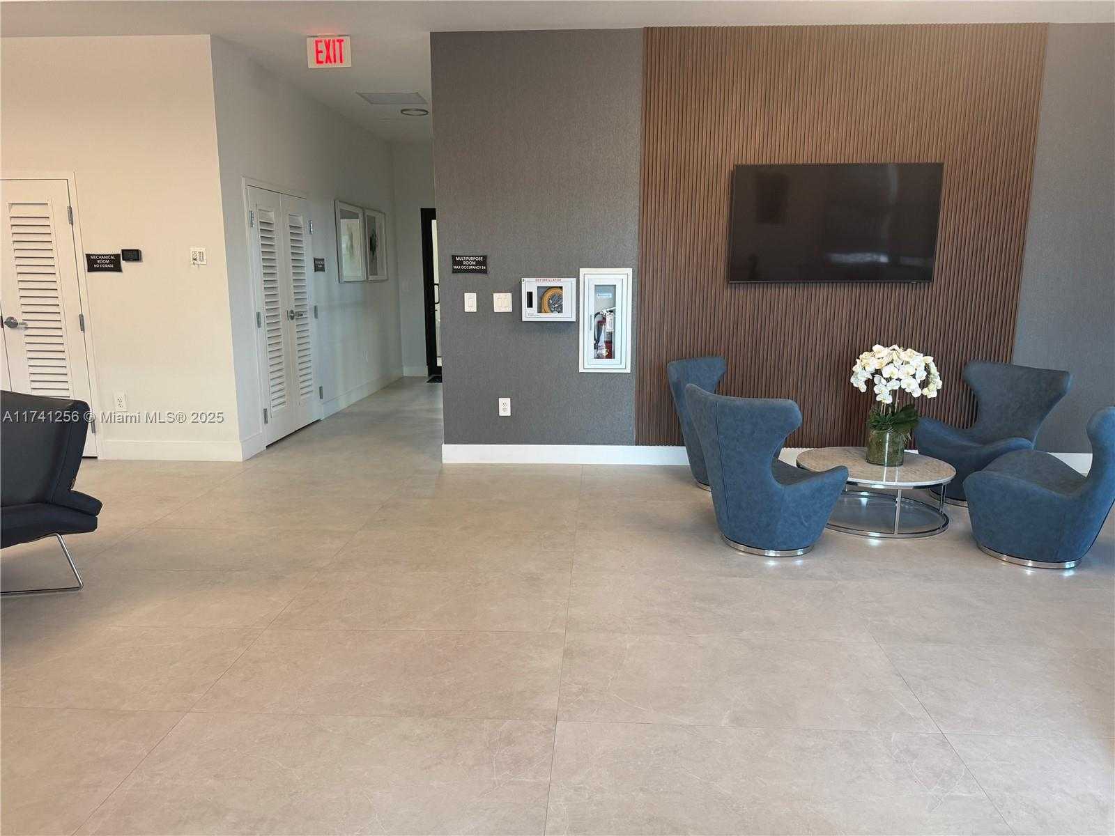 Small Image of 631 NORTH WEST 204TH ST, Miami Gardens Number 51