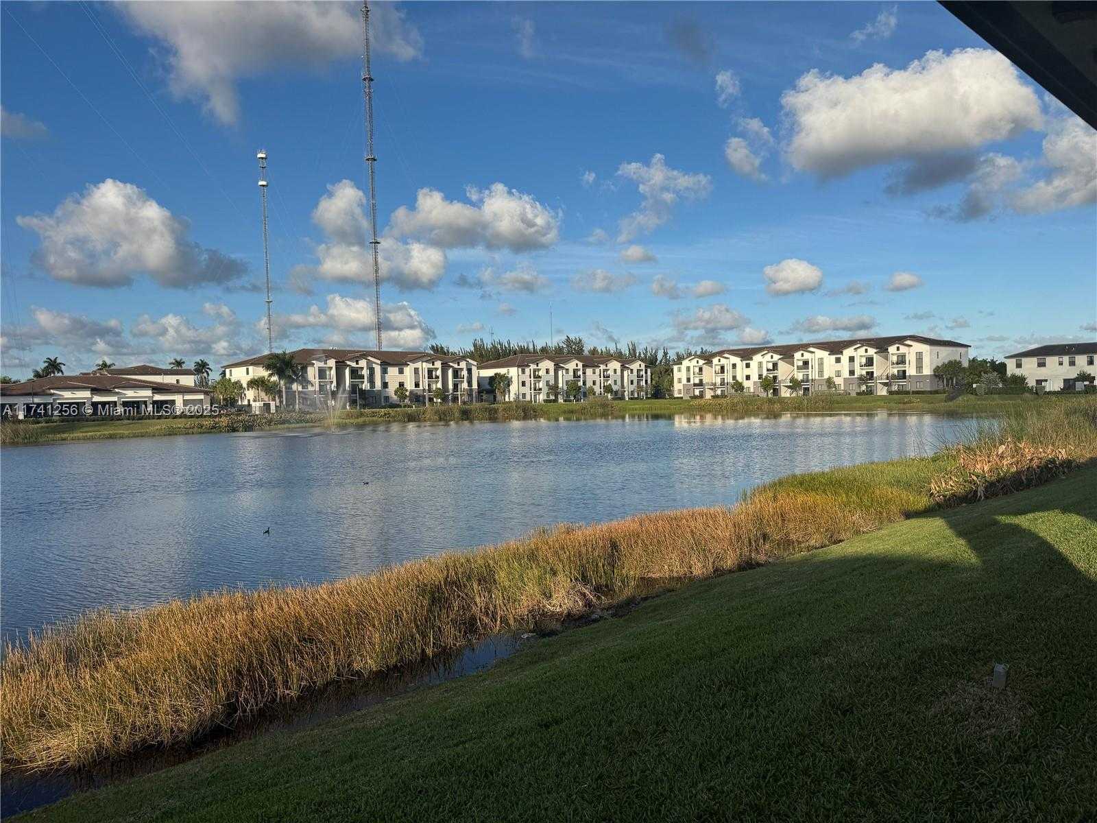 Small Image of 631 NORTH WEST 204TH ST, Miami Gardens Number 56
