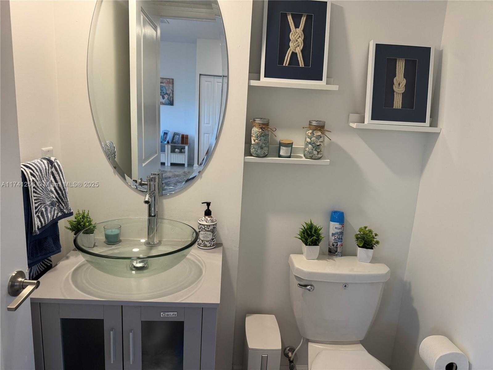 Small Image of 631 NORTH WEST 204TH ST, Miami Gardens Number 8