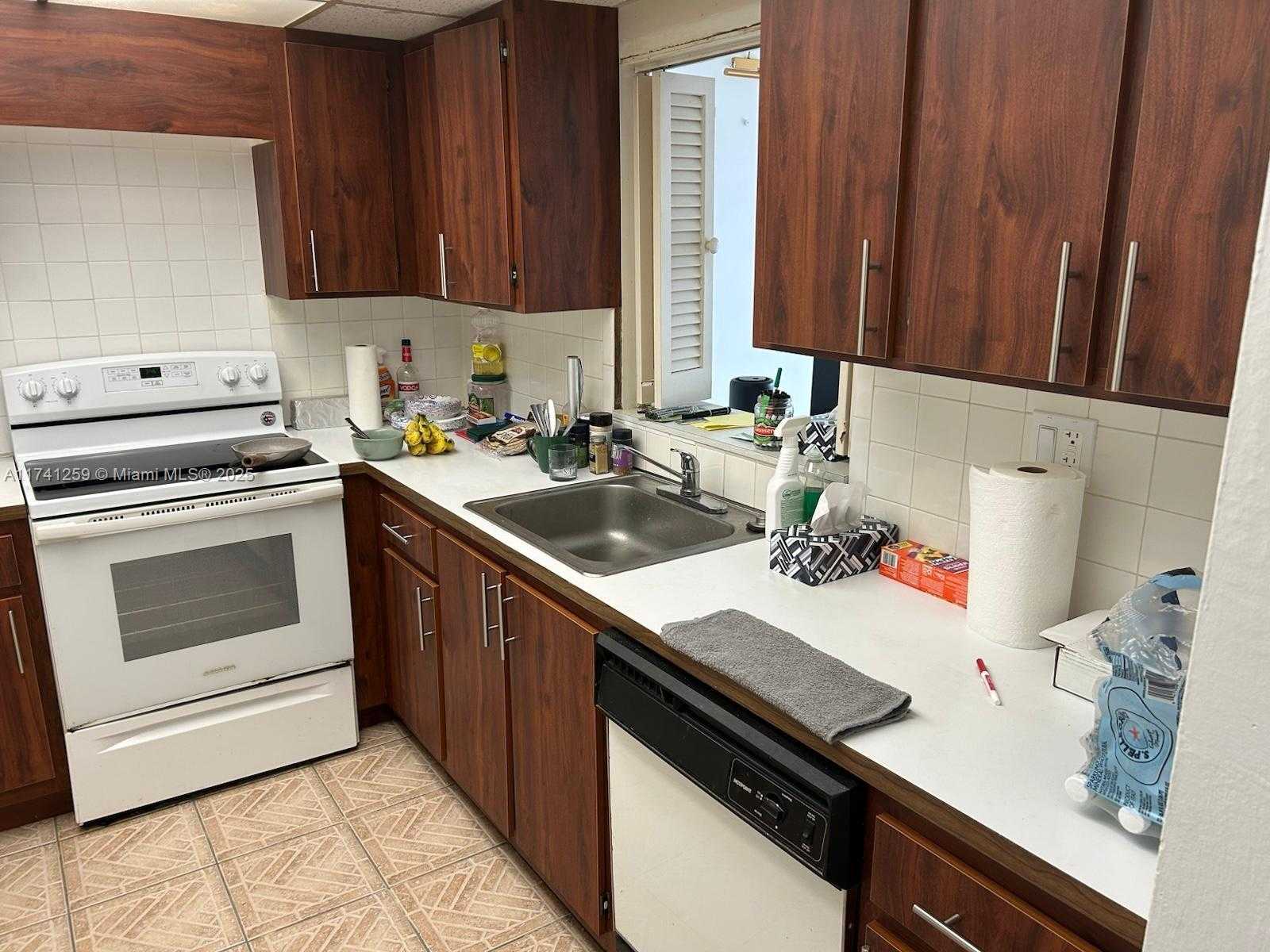 Small Image of 3750 NORTH EAST 170TH ST #311, North Miami Beach Number 11