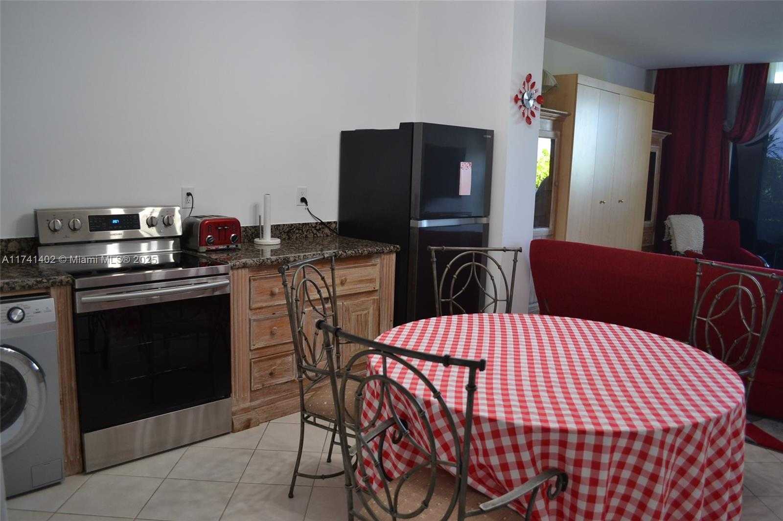 Small Image of 16711 COLLINS AVE #BC-10, Sunny Isles Beach Number 15