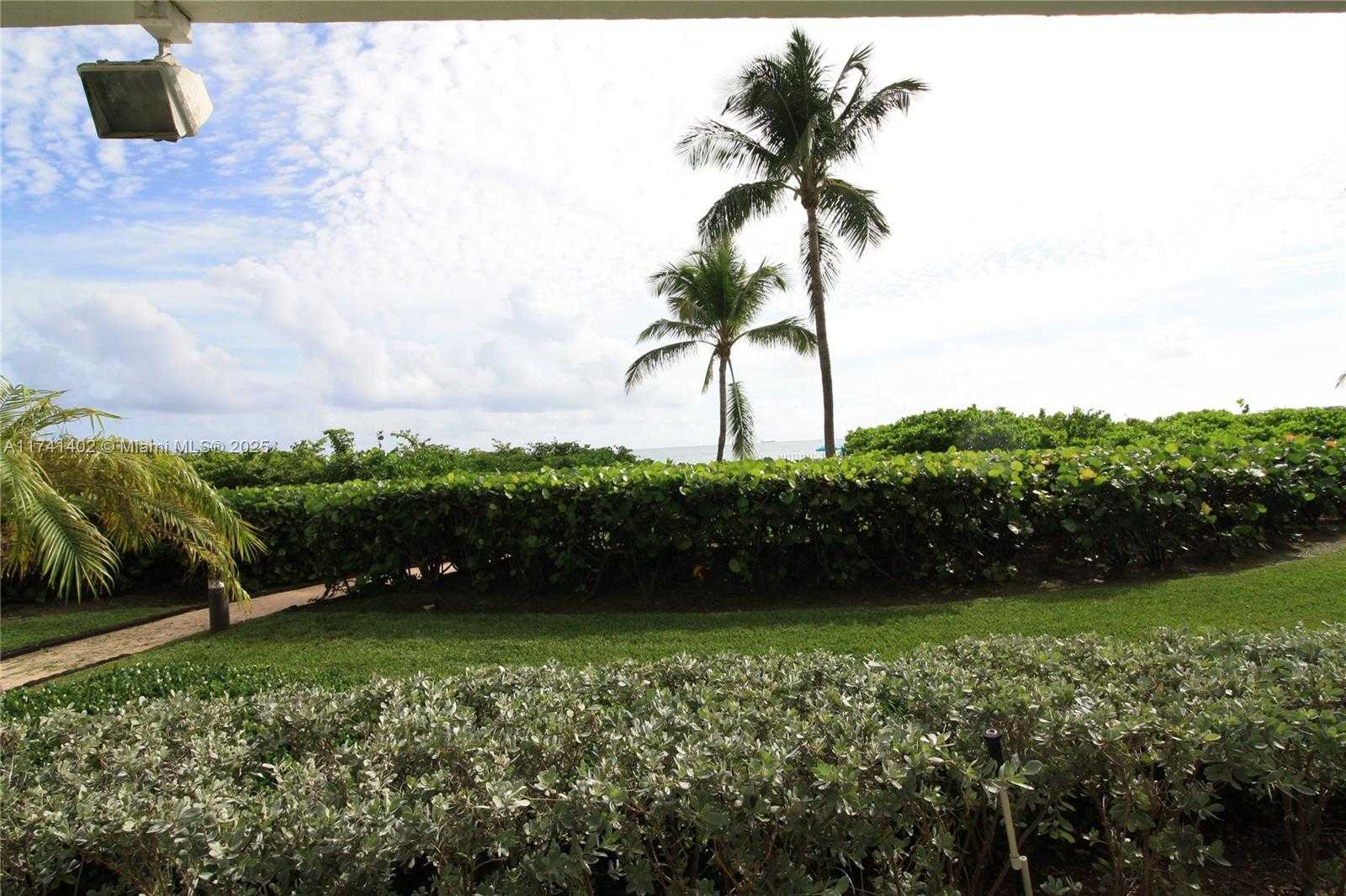 Small Image of 16711 COLLINS AVE #BC-10, Sunny Isles Beach Number 26