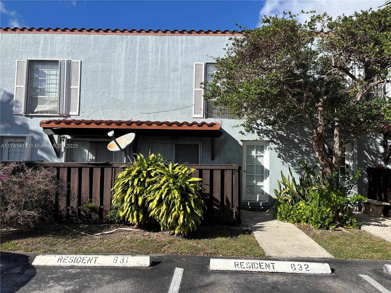 Small Image of 10806 NORTH KENDALL DR #P-26, Miami Number 15
