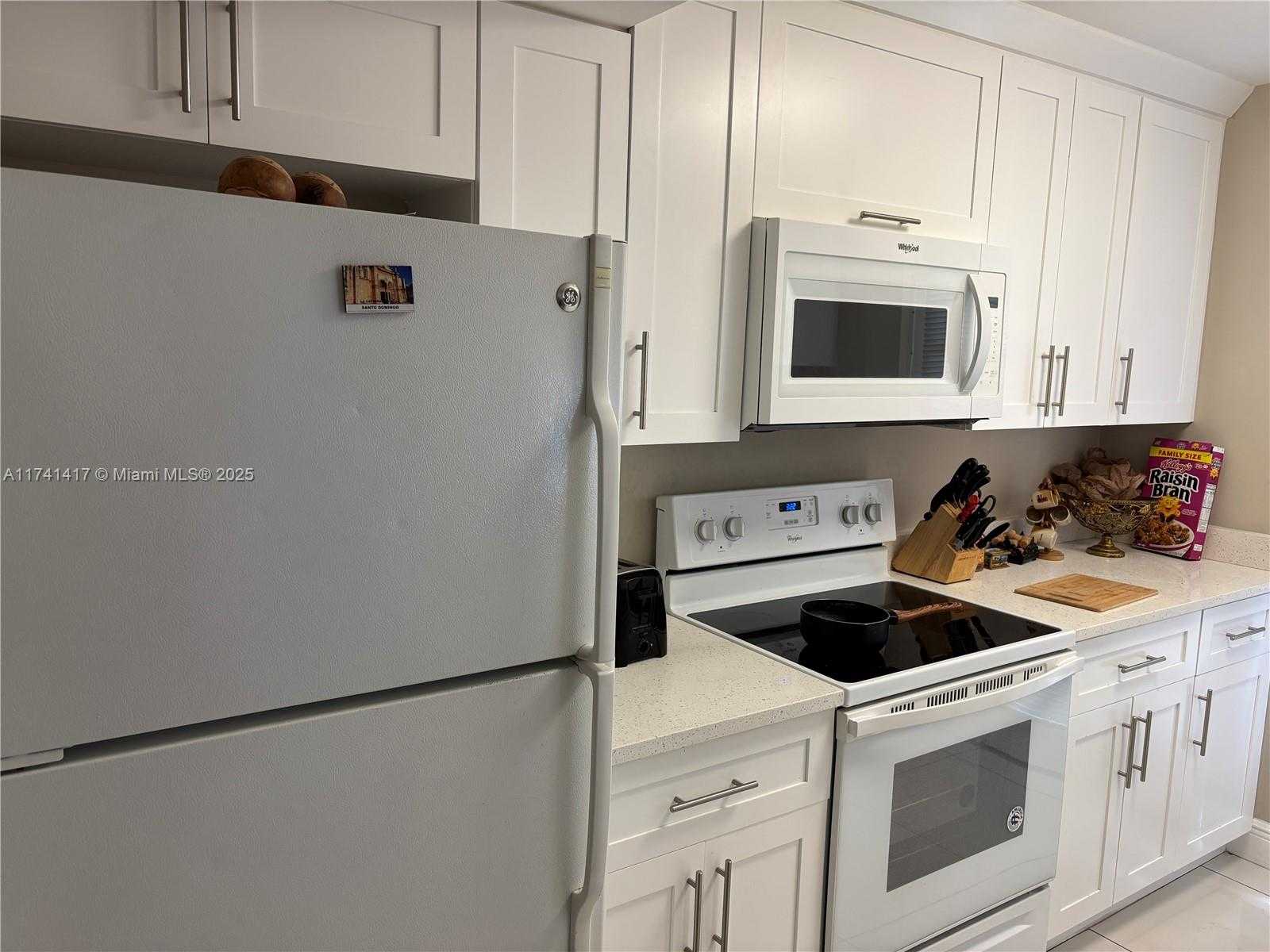 Small Image of 10806 NORTH KENDALL DR #P-26, Miami Number 2