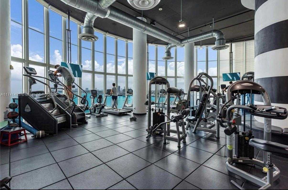 Small Image of 1800 NORTH BAYSHORE DR #4108, Miami Number 21