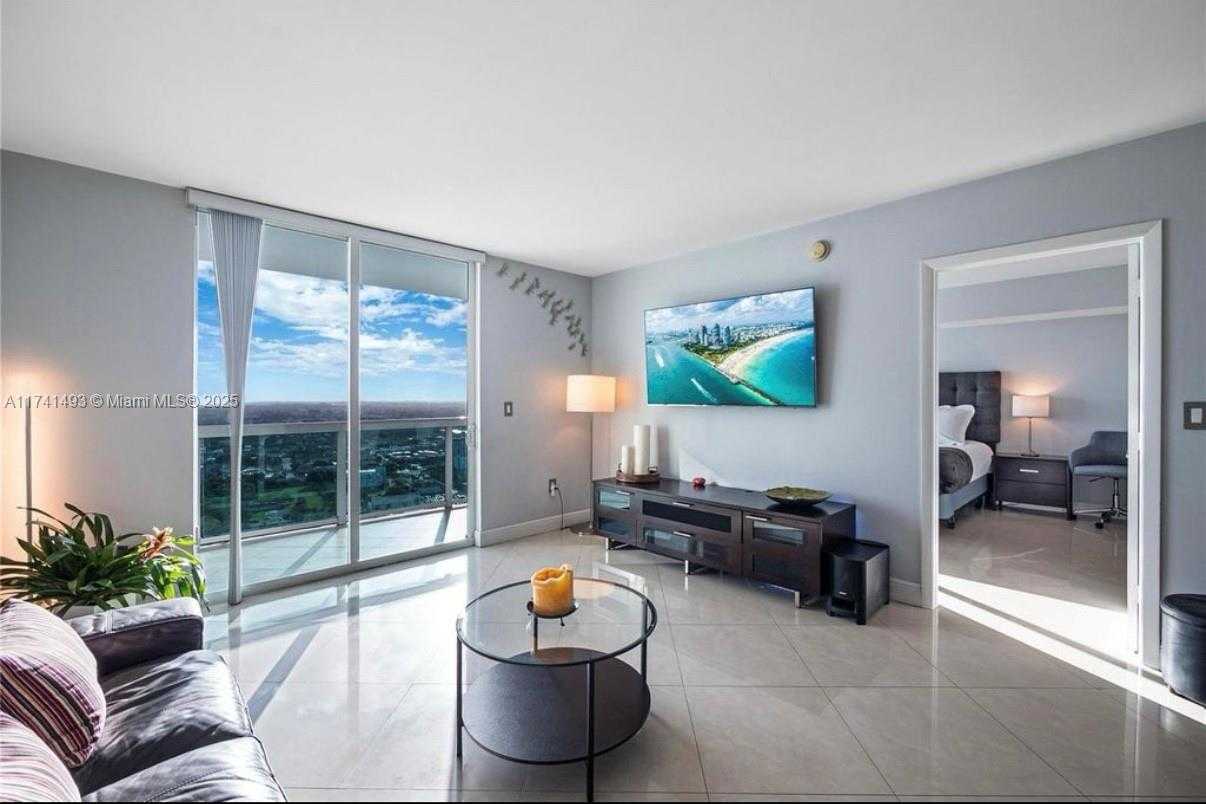 Small Image of 1800 NORTH BAYSHORE DR #4108, Miami Number 3