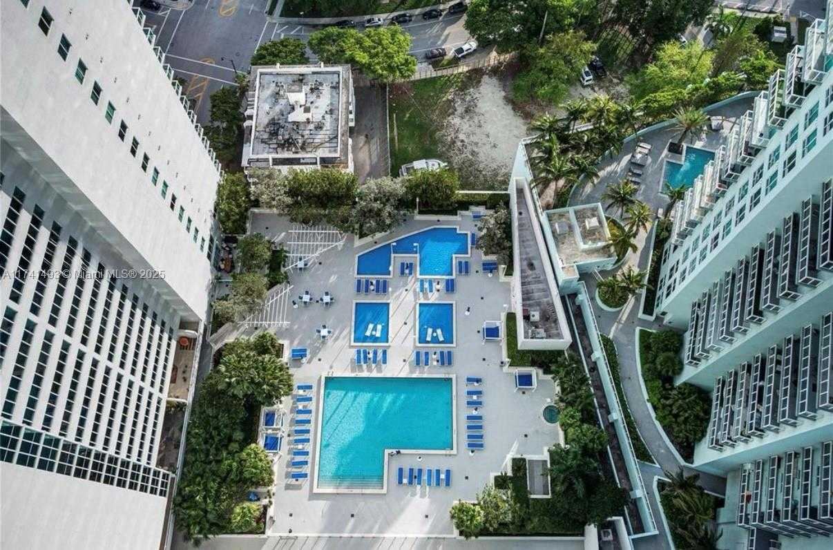 Small Image of 1800 NORTH BAYSHORE DR #4108, Miami Number 8