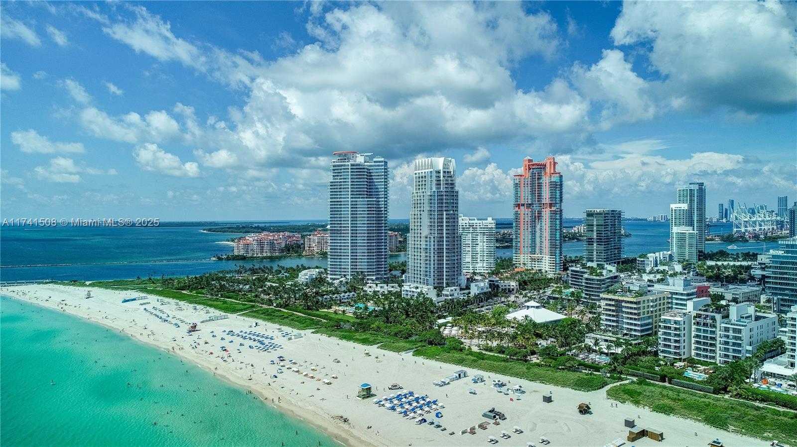 Small Image of 50 SOUTH POINTE DR #2004, Miami Beach Number 33