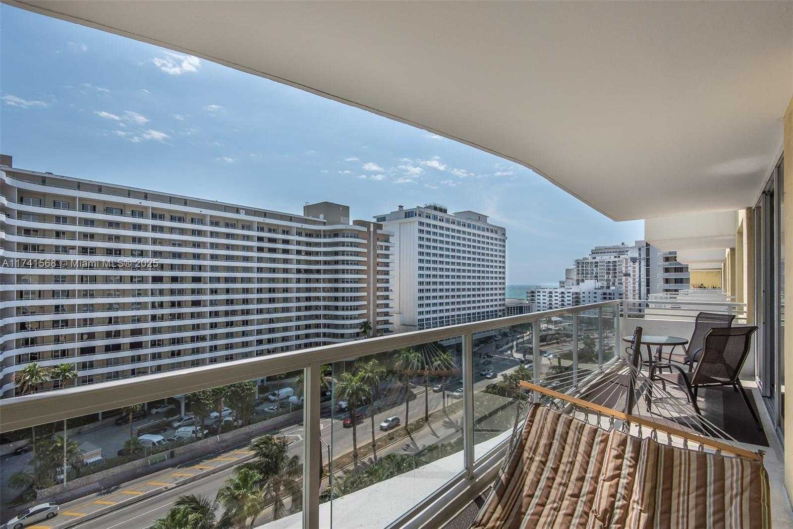 Small Image of 5600 COLLINS AVE #11A, Miami Beach Number 17