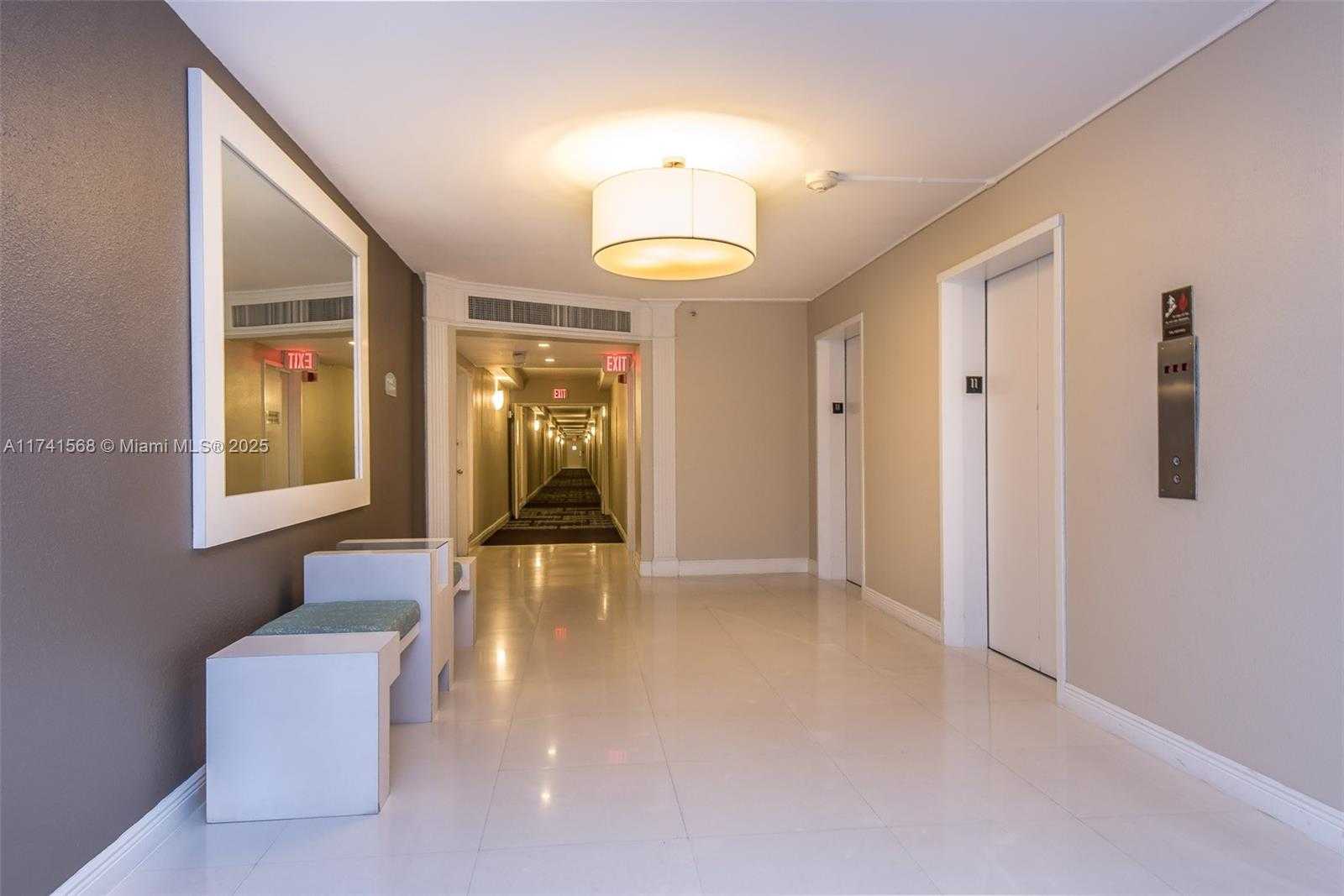 Small Image of 5600 COLLINS AVE #11A, Miami Beach Number 24