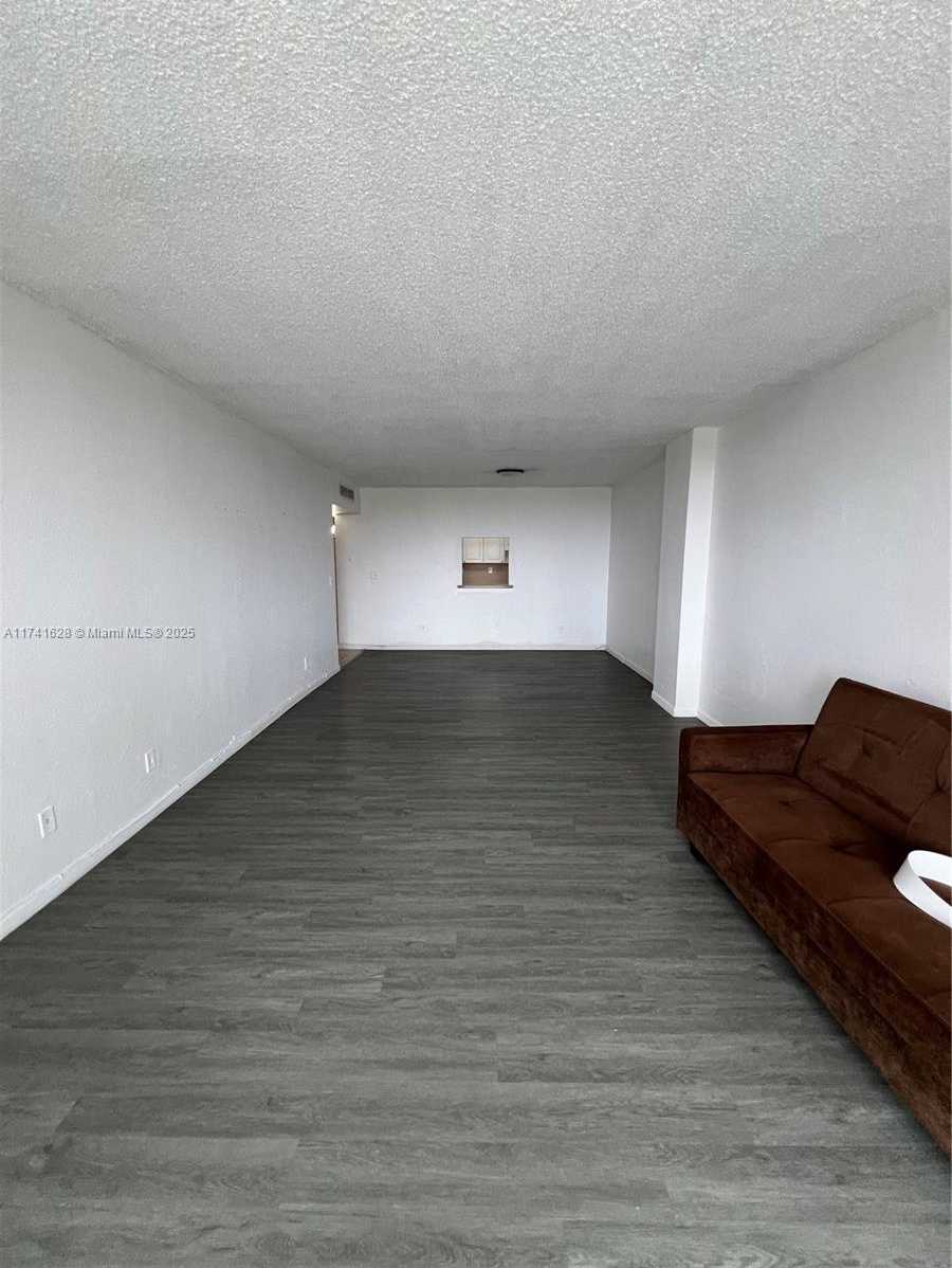 Small Image of 19380 COLLINS AVE #418, Sunny Isles Beach Number 18